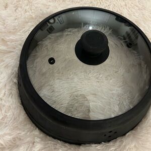 Bezrat ,vented, 12 inch,collapsible,black silicone & glass microwave plate cover